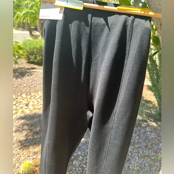 NWT (never worn) On 34th Black Skinny Leg, High Rise Pants, Size Small - Picture 3 of 12